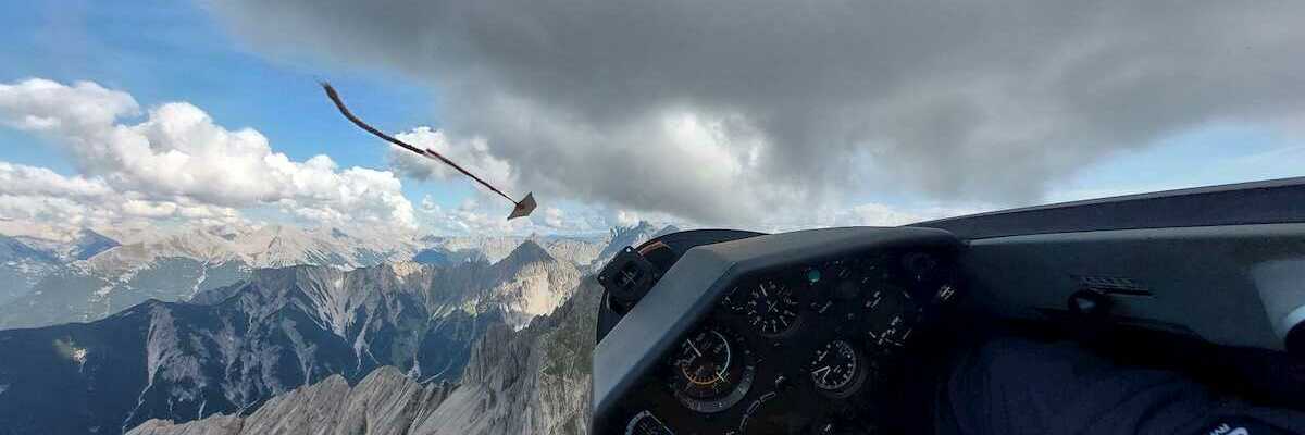 Flugwegposition um 13:50:51: Aufgenommen in der Nähe von Gemeinde Reith bei Seefeld, Österreich in 2310 Meter
